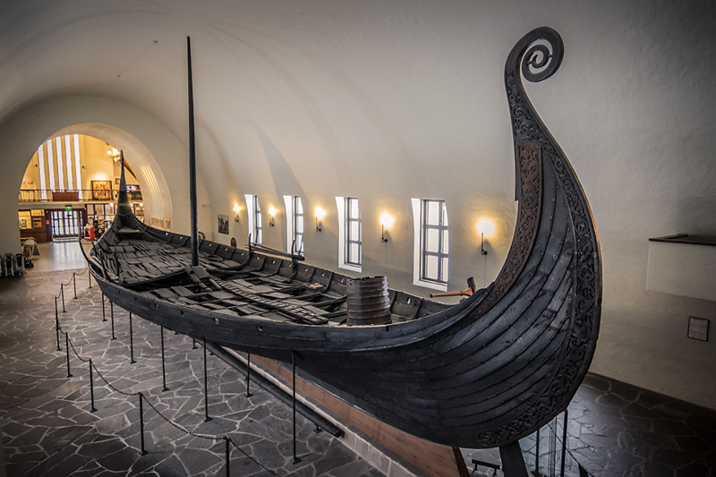 Осебергская ладья в Музее кораблей викингов в Осло