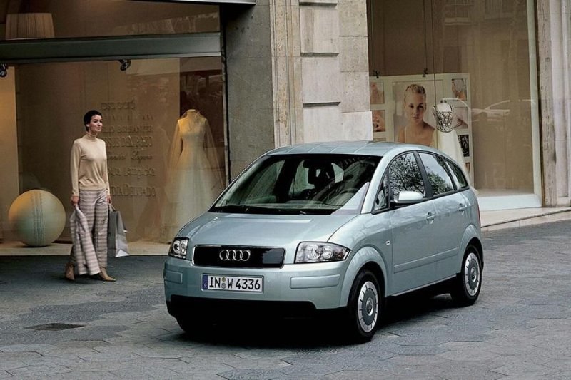 История самой странной Audi: почему инновационный хэтчбек не полюбили миллионы