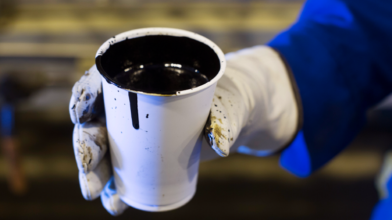 Хозяйке на заметку: 8 способов использовать домашнюю нефть