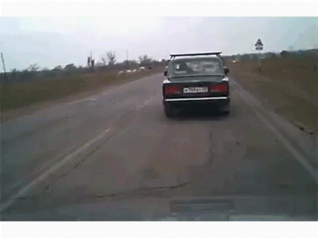 Подборка автомобильных гифок