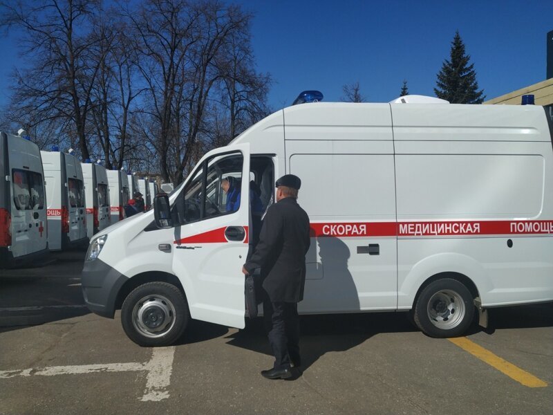 Нижегородские больницы получили 24 новых автомобиля скорой помощи
