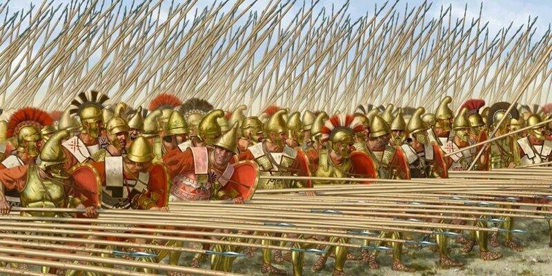 5. В македонской фаланге воины первого ряда несли копья длиной два метра. Далее копья удлинялись до шести метров в последних рядах.