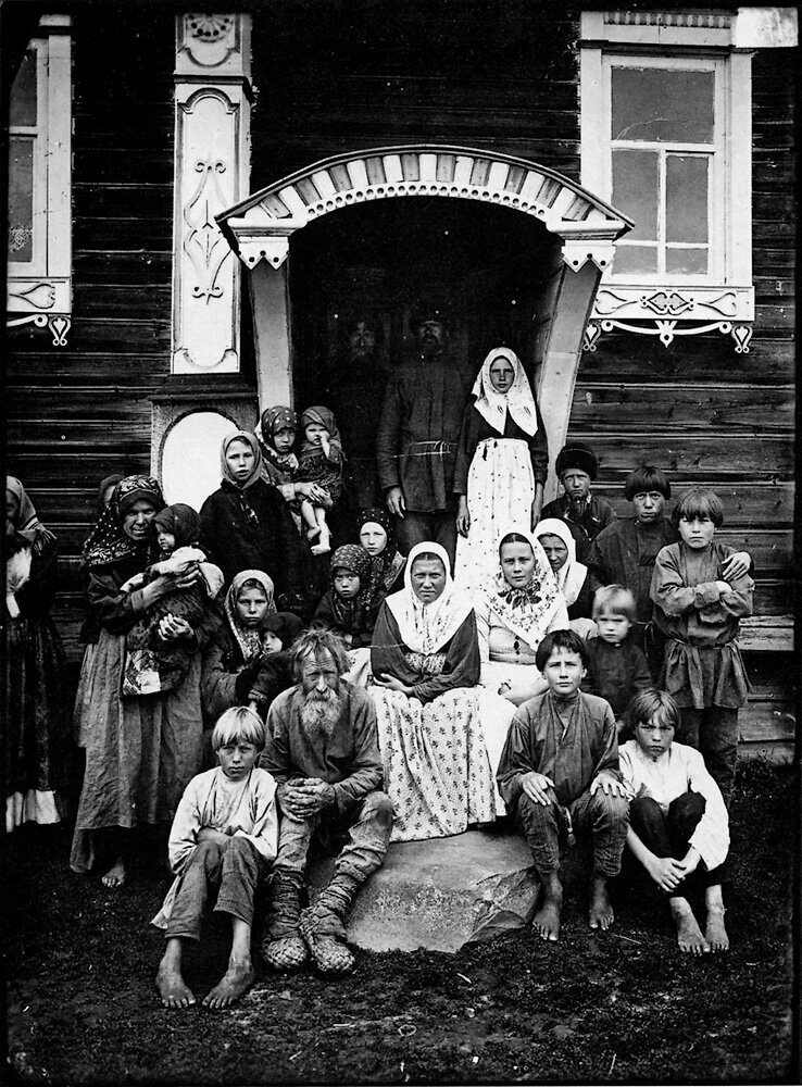 Группа старообрядцев. Деревня Кузнецово Семеновского уезда
