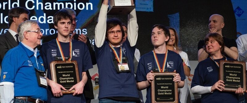 Студенты МГУ выиграли самый престижный в мире турнир по программированию