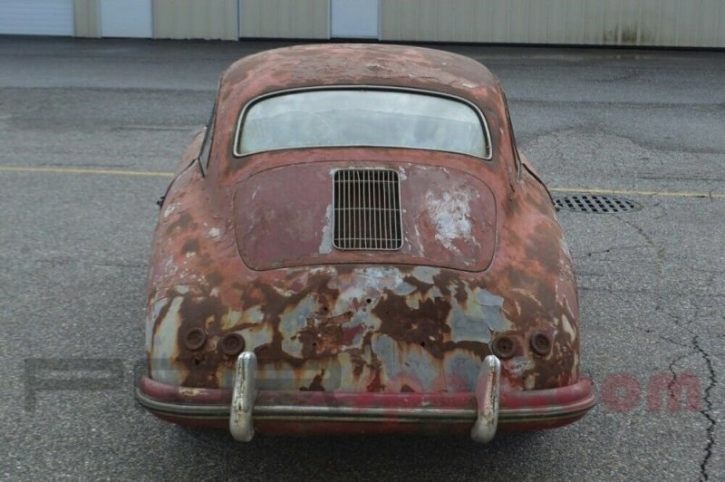Проржавевший Porsche 1952 года выпуска продают дороже нового Cayenne
