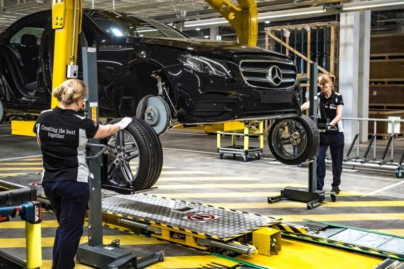 Экскурсия на завод Mercedes-Benz в Подмосковье
