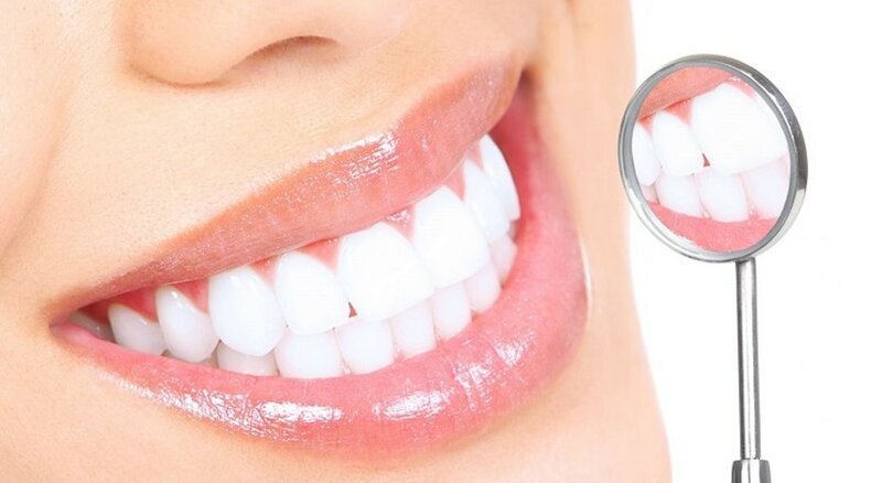 2. Белоснежные зубы придумали производители зубных паст