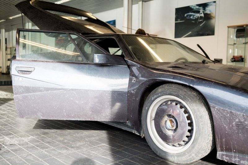 Уникальный битурбированный BMW M1, созданный для рекорда скорости на сжиженном газе