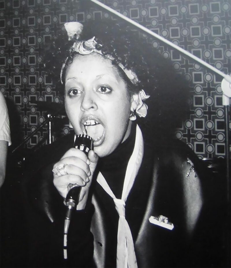 Поли Стайрин, панк-рок-группа X-Ray Spex. Лондон, 1977 год. Фото Джереми Гиббса.