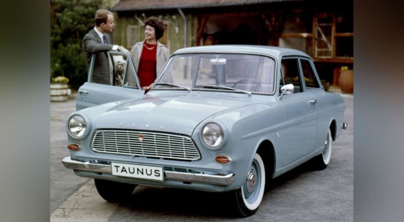 Ford Taunus 12M