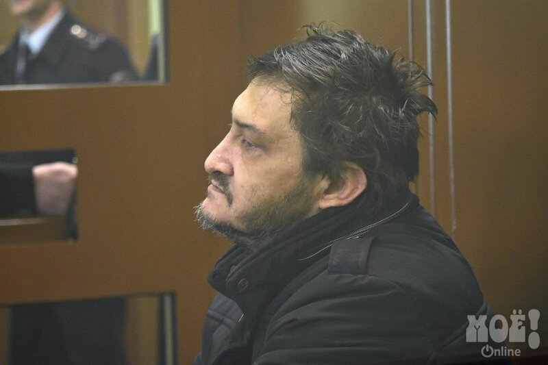 Вячеслав Дмитренко в зале суда.