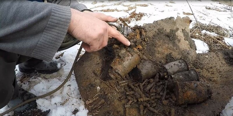 Продолжаем копать на заброшенной военной базе у Новокузнецка