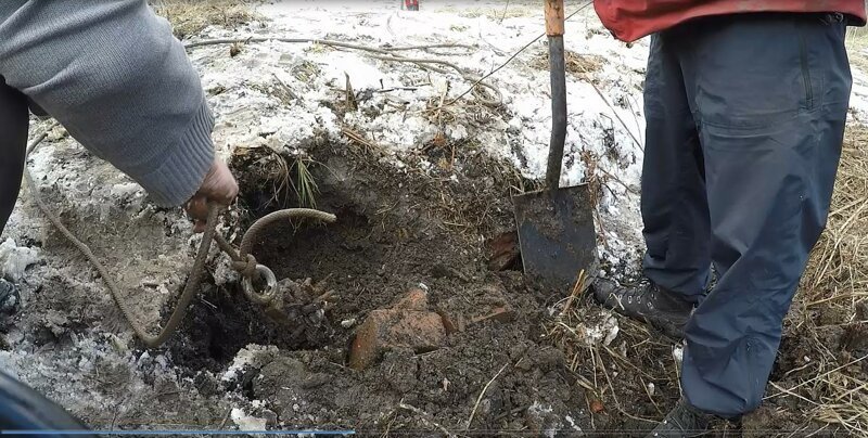 Продолжаем копать на заброшенной военной базе у Новокузнецка