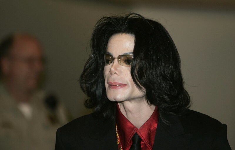 11. Майкла Джексона убила компания Sony