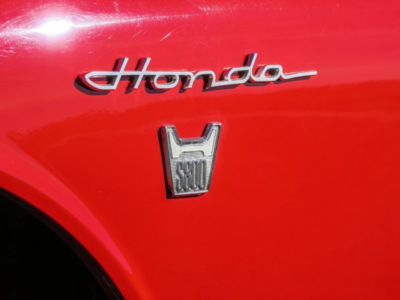 Дедушка S2000: в Великобритании продают Honda S800 1967 года