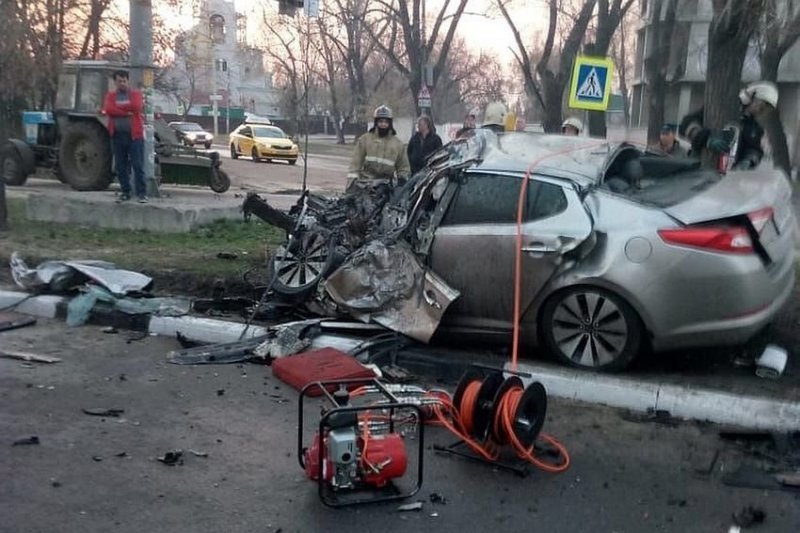 Авария дня. В ДТП с автобусом в Воронеже погибли четыре человека