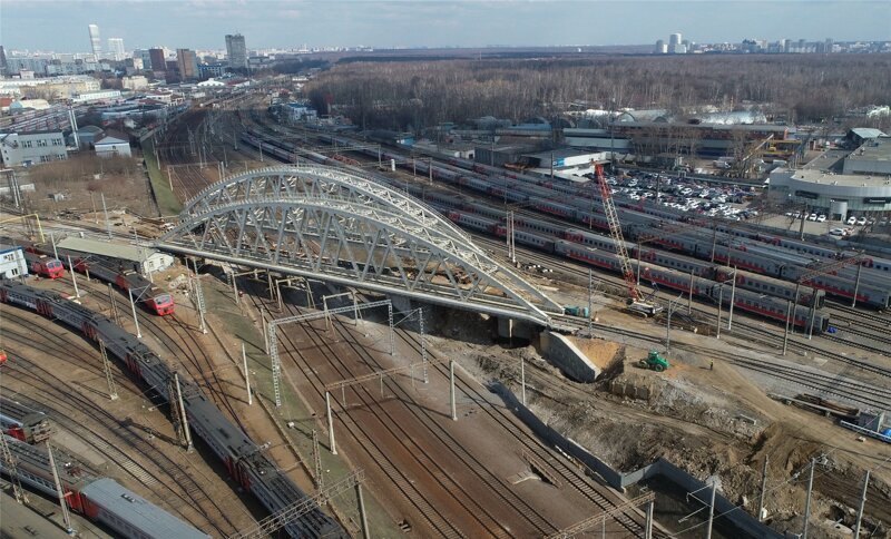 В Москве построен новый ж/д путепровод