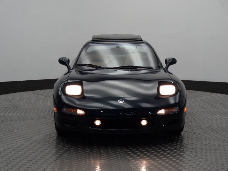 Mazda RX-7 1994 года, почти без пробега, на продажу