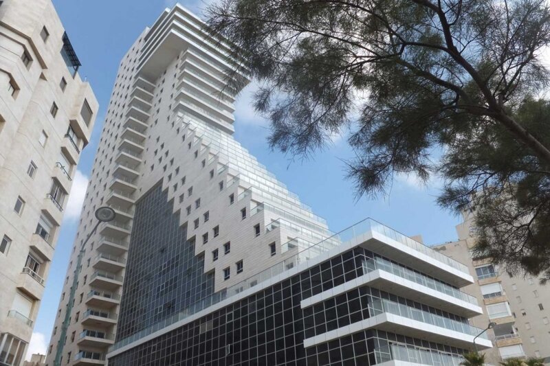 Российская компания AZIMUT Hotels взяла под управление свой первый отель в Израиле