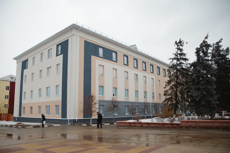 В Новом Осколе Белгородской области открыто после реконструкции общежитие агротехнического колледжа