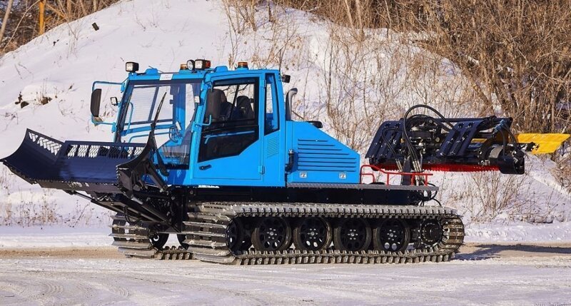 Завод «Челябинские строительно-дорожные машины» разработал снегоуплотнительную машину