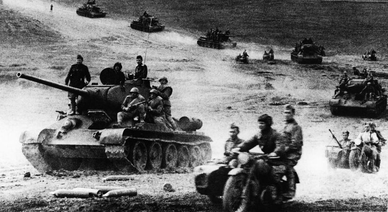 Стальные легионы: Красная армия за год до Победы