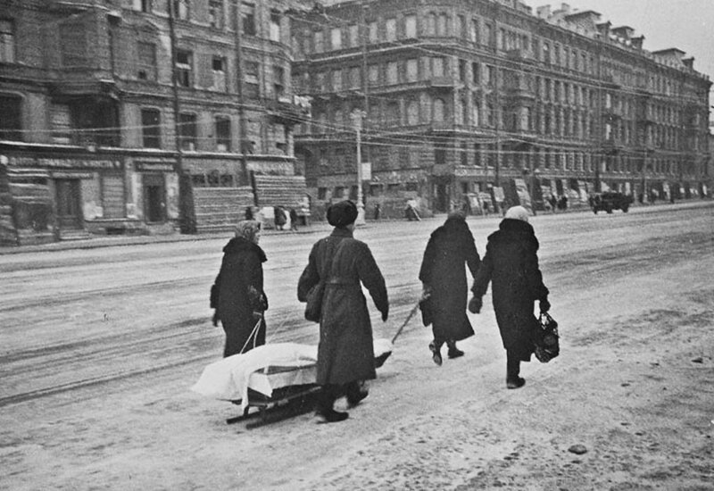 5. Чем на самом деле была Блокада, почему не эвакуировали Сталинград?