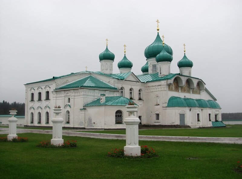 По реке Свирь. Александро-Свирский монастырь