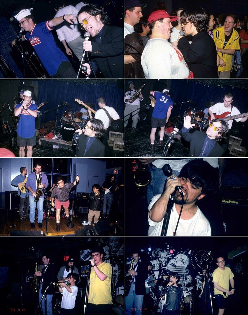 Питер Динклэйдж во время выступления своей панк-группы Whizzy в 90-е