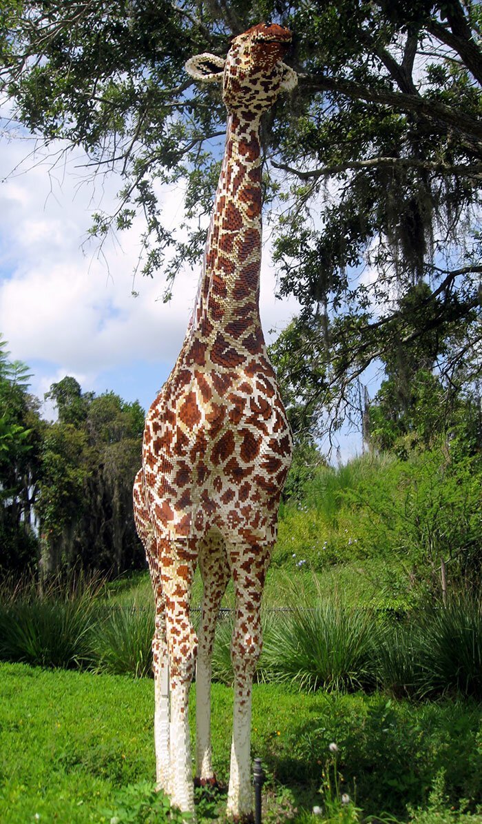 4. ЛЕГО-жираф в натуральную величину