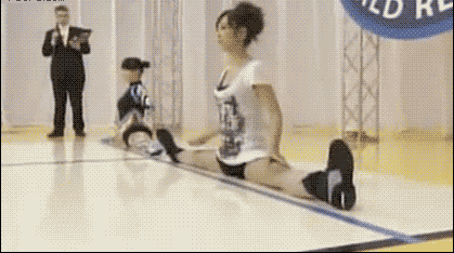 Гифки с девушками