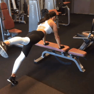 Гифки с девушками