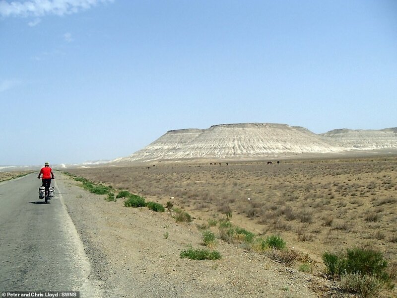 Казахстан запомнился своими пустыми дорогами. Июнь 2018 г.