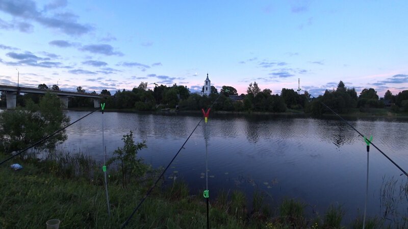 Заброшенная церковь. Неожиданные находки в поле