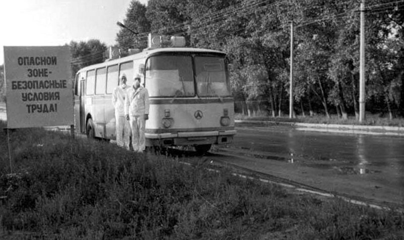 Какие автомобили на самом деле ездили в Чернобыле