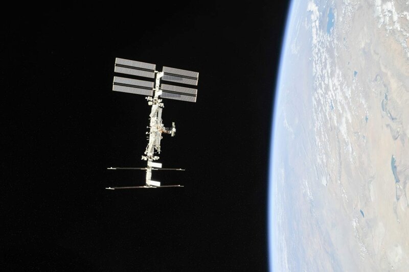 НАСА открывает МКС для космических туристов
