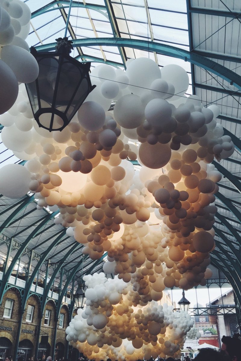 Облака воздушных шариков