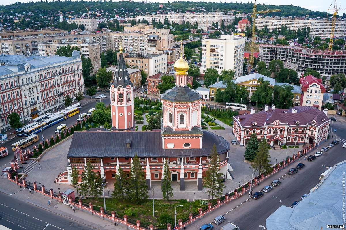 Саратовские города. Музейная площадь Саратов. Музейнаяплощатьсаратов. Саратов центр города. Столица Саратовской области.