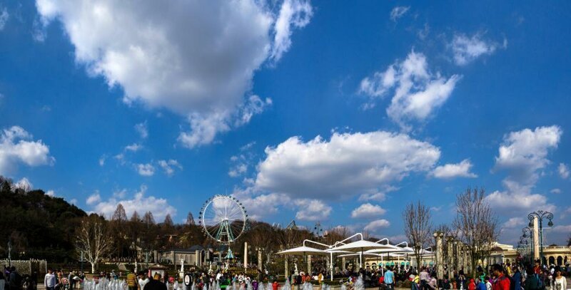 Самые популярные тематические парки в мире после Диснейленда