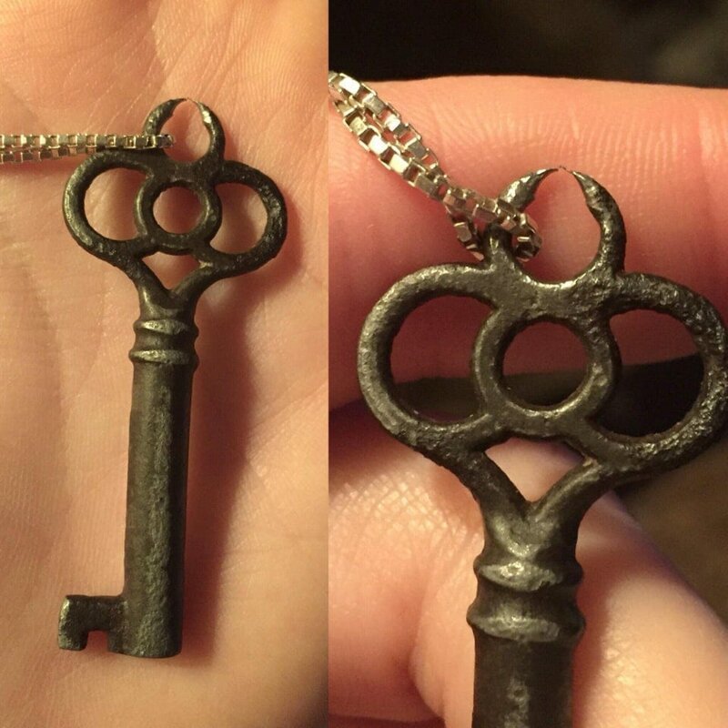 2. «Я носил этот ключ как ожерелье каждый день в течение семи лет»
