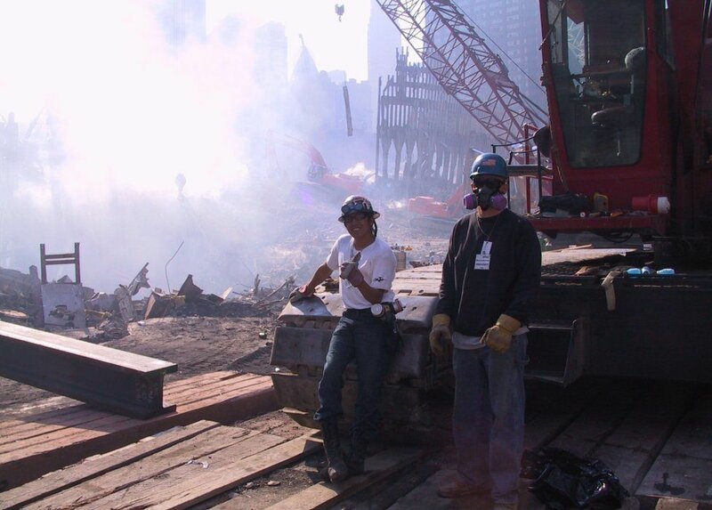 В Нью-Йорке случайно нашли две тысячи ранее не публиковавшихся фото с места терактов 11 сентября