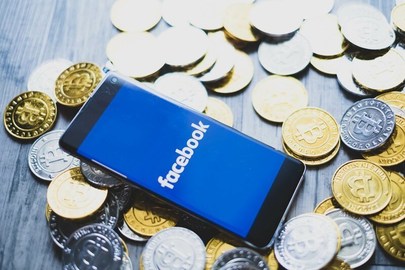 Новая криптовалюта от Facebook* несет угрозу банковской системе и рядовым пользователям