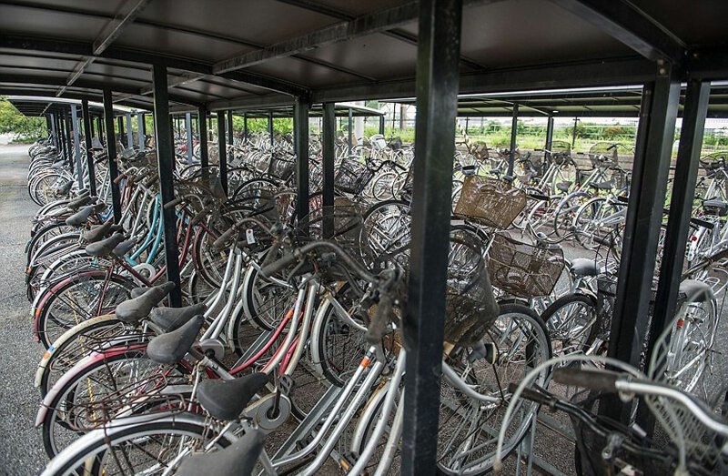 Велосипеды, в спешке оставленные жителями