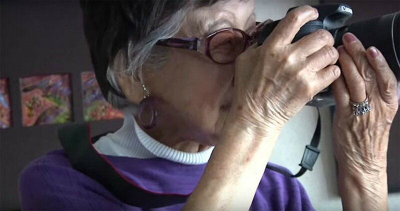 Первая японка-фотограф отметила 101-летие, но продолжает заниматься любимым делом