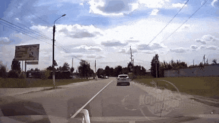 А поезда-то он и не заметил