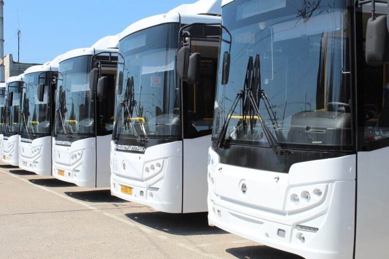 В Севастополе новые автобусы вышли на маршруты пассажирских перевозок