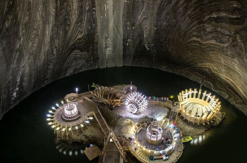 Рудник Салина-Турда в Румынии функционировал почти тысячу лет, а теперь превращен в туристический и лечебный центр