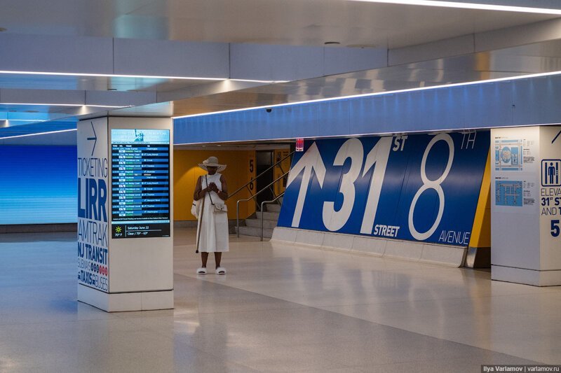 Нью-Йорк: автоматические магазины, новый вокзал и стрит-арт