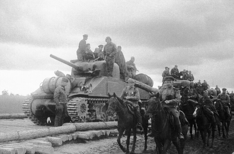 «С шашками на танки...» или роль кавалерии в Великой Отечественной войне