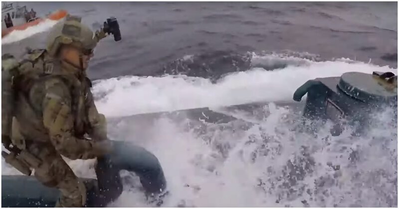 Сотрудники береговой охраны США захватили наркосубмарину с семью тоннами кокаина